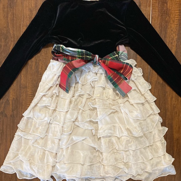 Bonnie Jean Gold Ruffle Christmas Dress - Picture 5 of 6